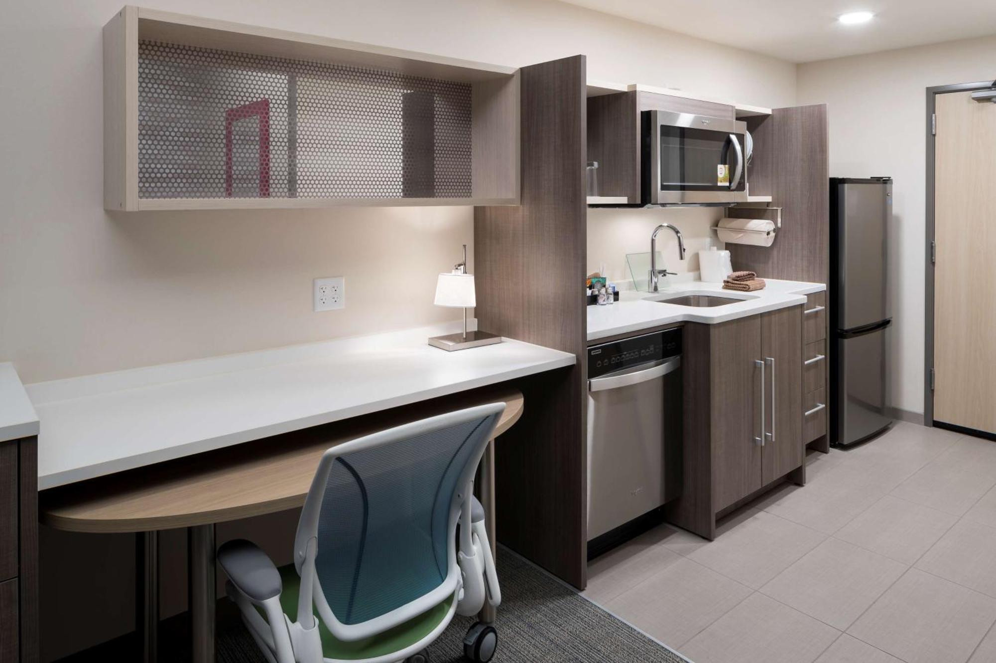 Home2 Suites By Hilton Cape Canaveral Cruise Port Esterno foto