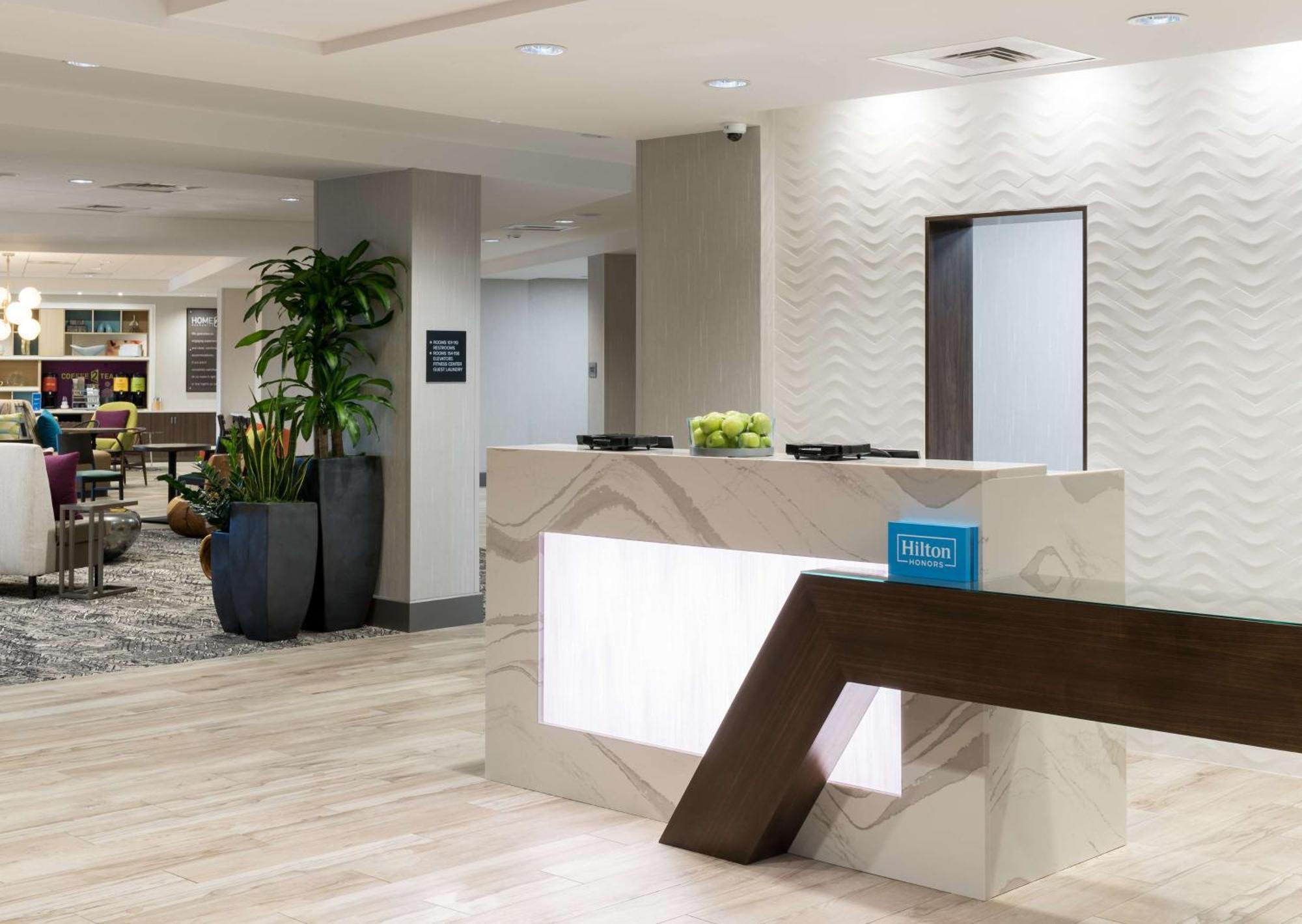 Home2 Suites By Hilton Cape Canaveral Cruise Port Esterno foto