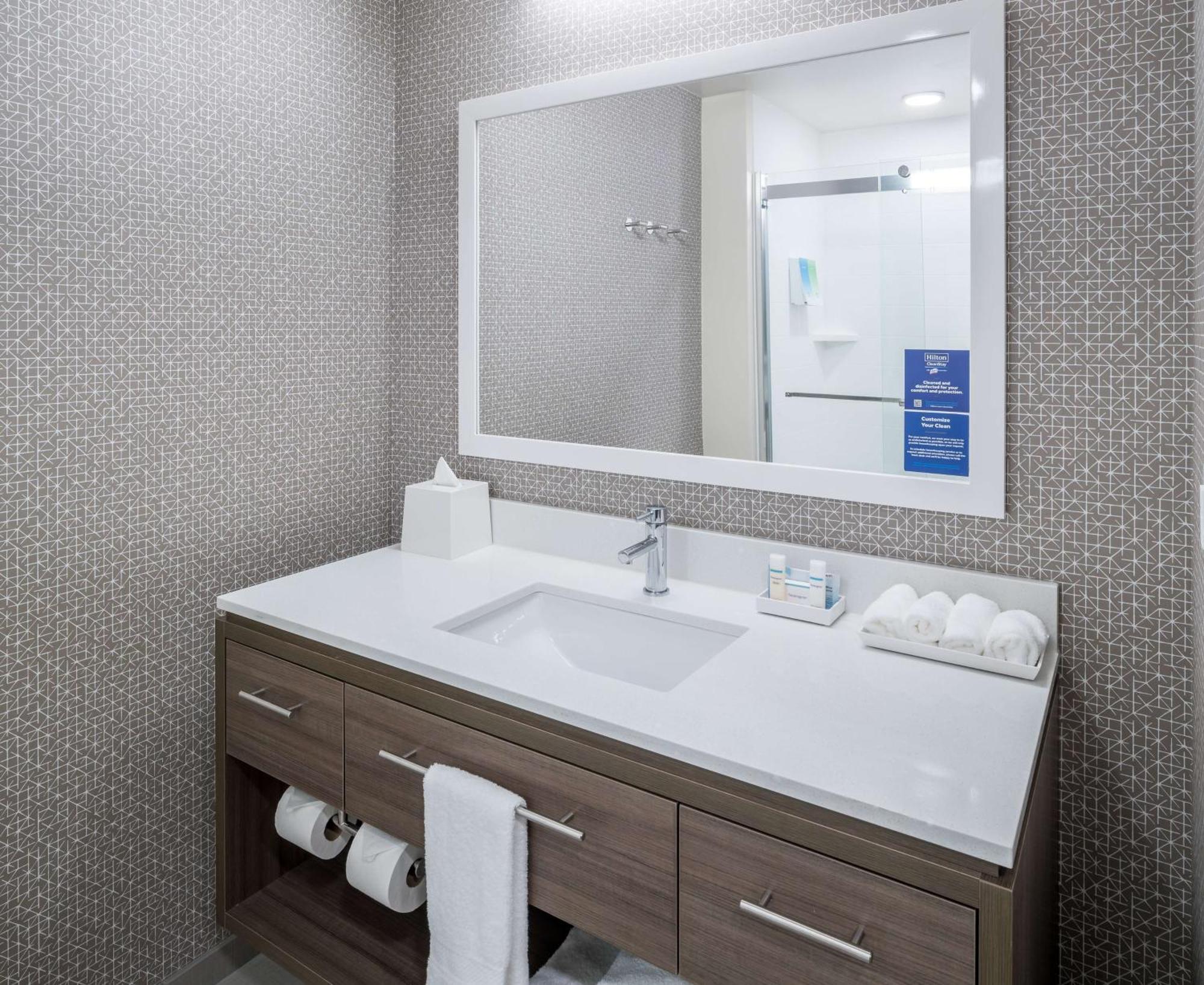 Home2 Suites By Hilton Cape Canaveral Cruise Port Esterno foto